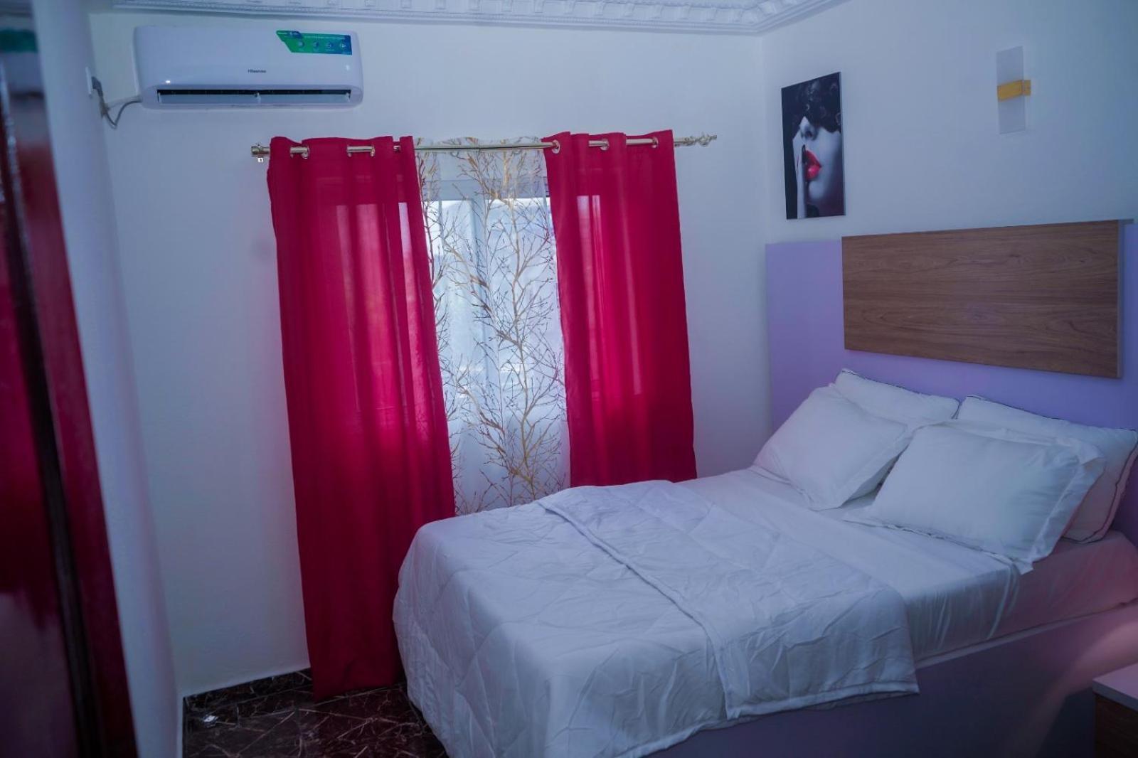 Prince Home Douala Esterno foto